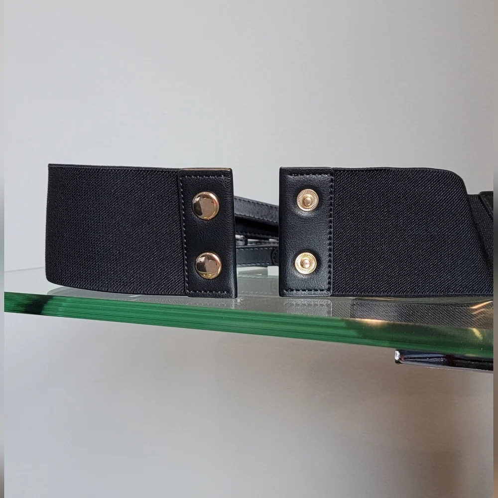 The Limited Black Buckle Belt Sz: S - Picture 4 of 9